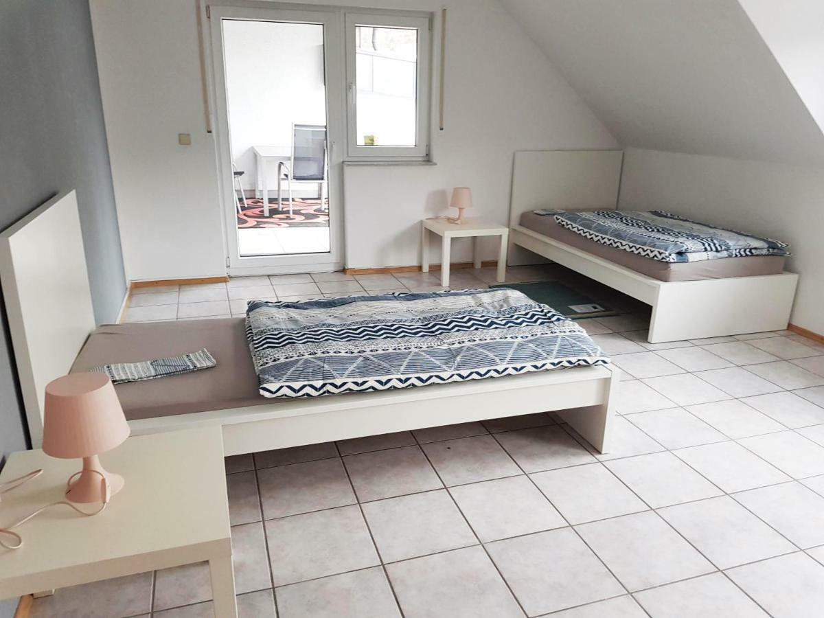 Monteurzimmer Obersulm Hotel Bagian luar foto