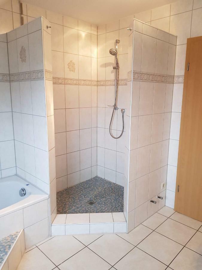 Monteurzimmer Obersulm Hotel Bagian luar foto