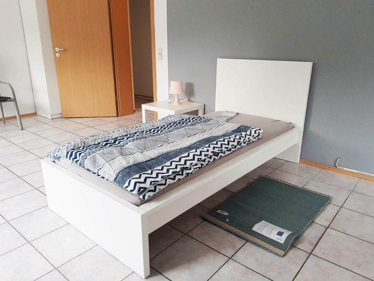 Monteurzimmer Obersulm Hotel Bagian luar foto